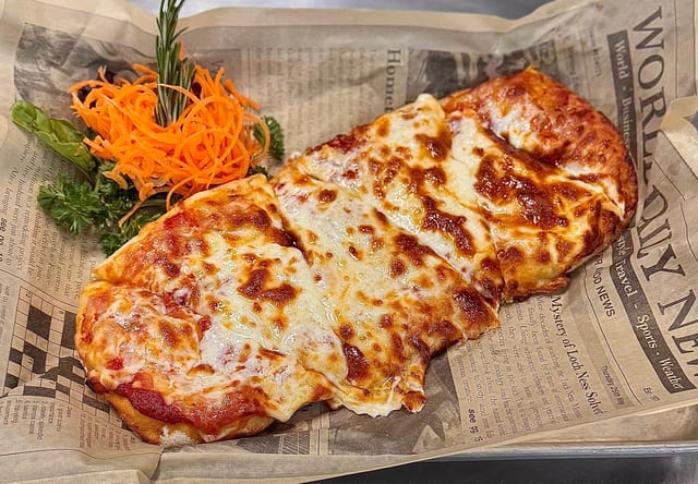 Plain Pizza.