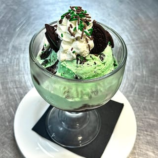 Mint Cookie Crunch Sundae